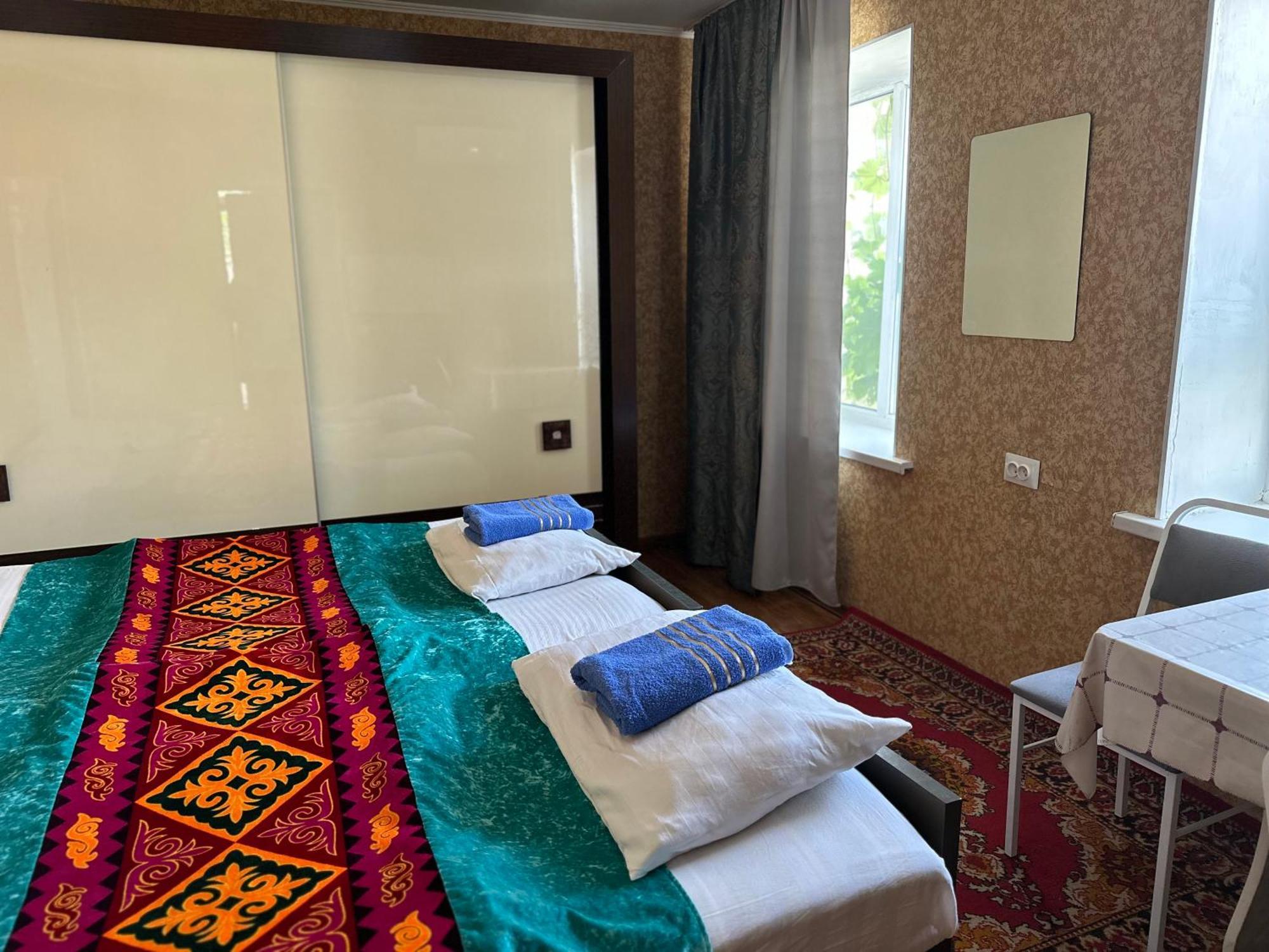 Tunduk Hostel Bişkek Dış mekan fotoğraf