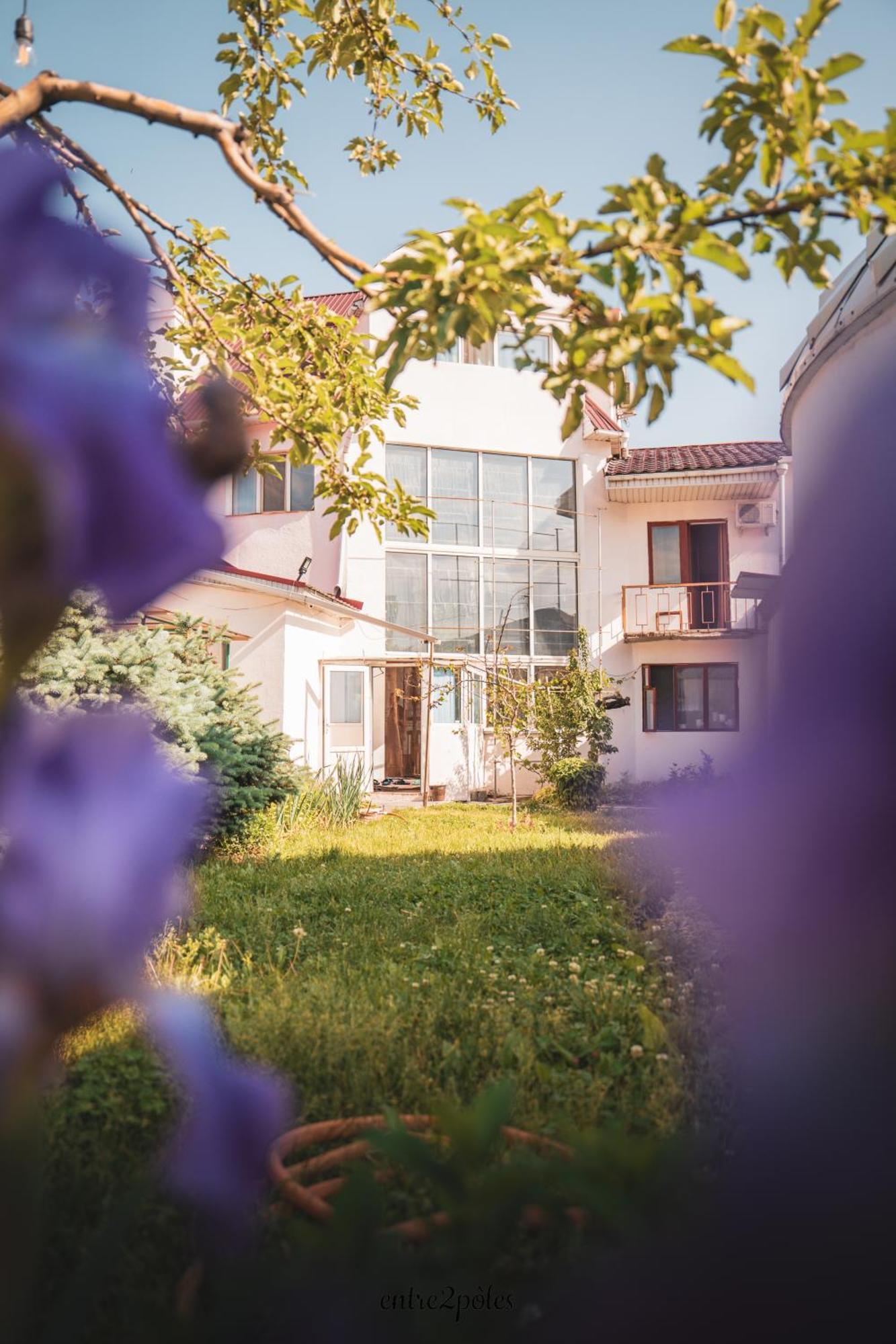 Tunduk Hostel Bişkek Dış mekan fotoğraf